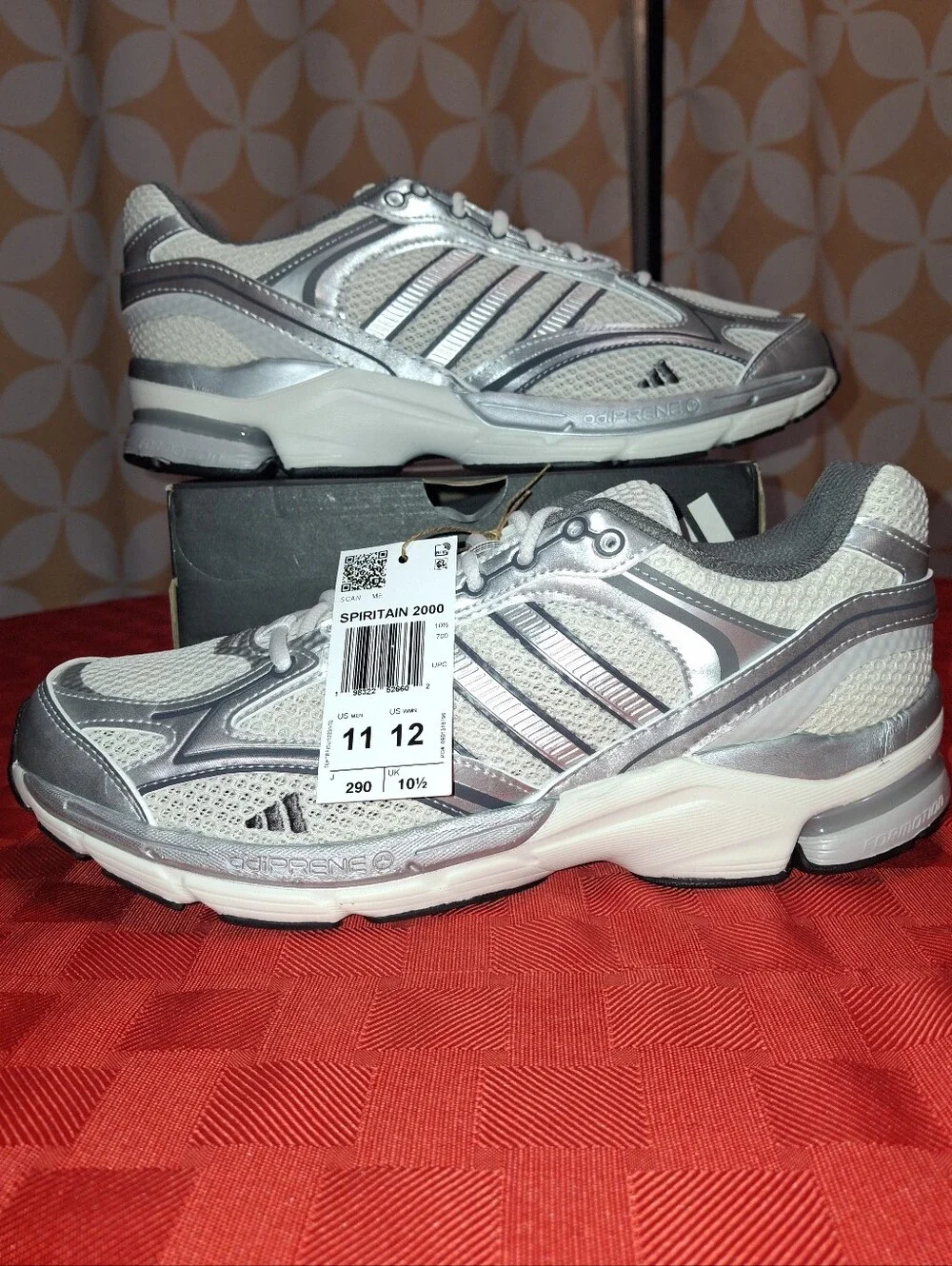 NIB Adidas Spiritain 2000